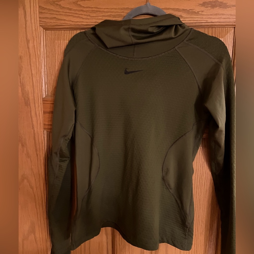 Nike Hyperwarm Performance Long Sleeve